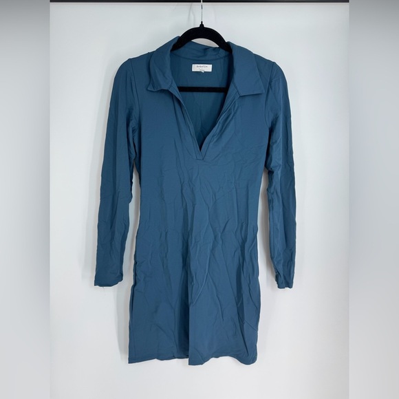 Babaton Lightweight Long Sleeve V Neck Collared Mini Dress - Picture 1 of 3